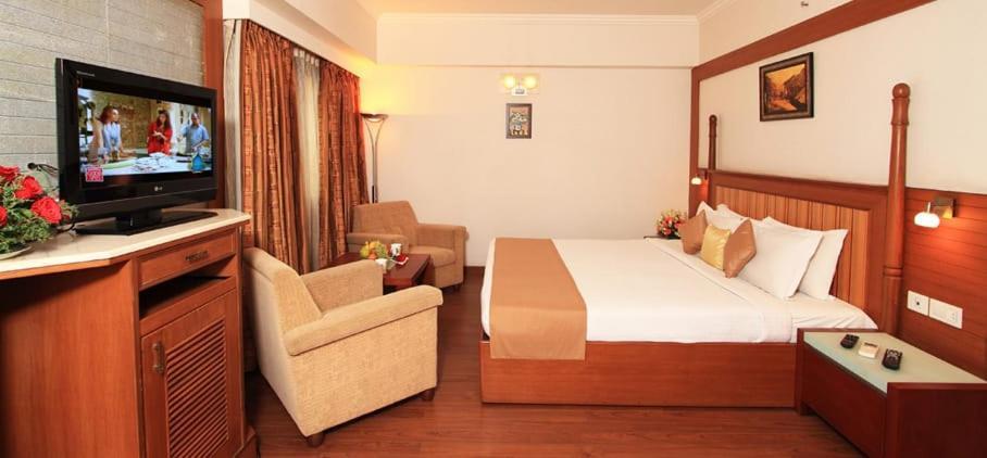ปาริจาธา เกทเวย์ โฮเต็ล Hotel บังกาลอร์ ภายนอก รูปภาพ